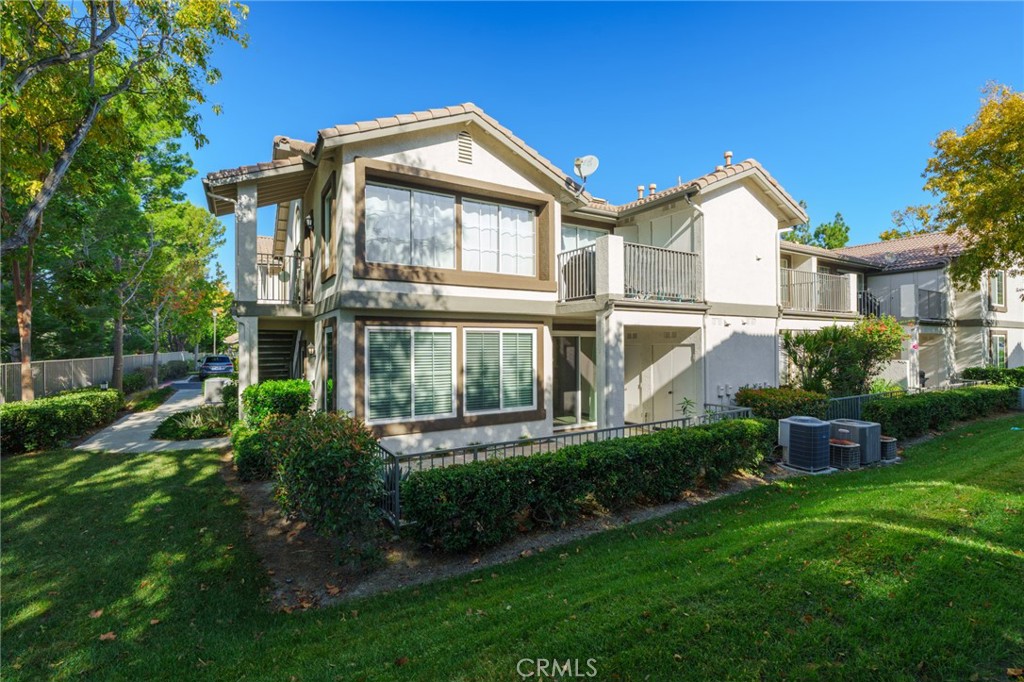 281 Chaumont, Lake Forest CA 92610 - photo 34