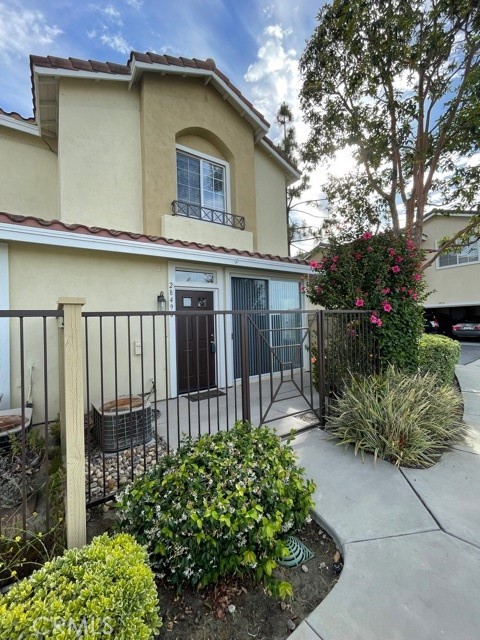 Front - 28496 Sassetta Way, Lake Forest CA 92679 - photo 1