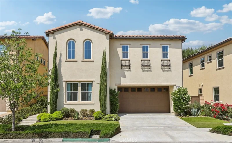 285 Pinnacle Drive, Lake Forest, CA 92630