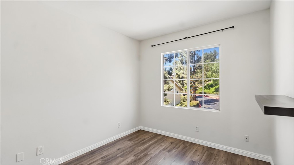 28564 Sorano, Lake Forest CA 92679 - photo 12