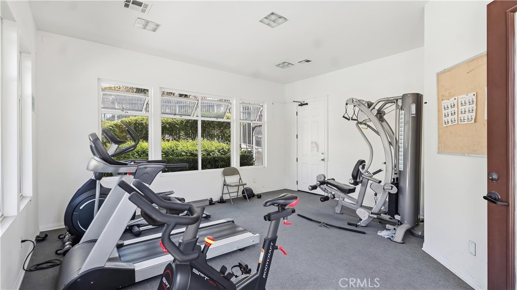 28564 Sorano, Lake Forest CA 92679 - photo 20