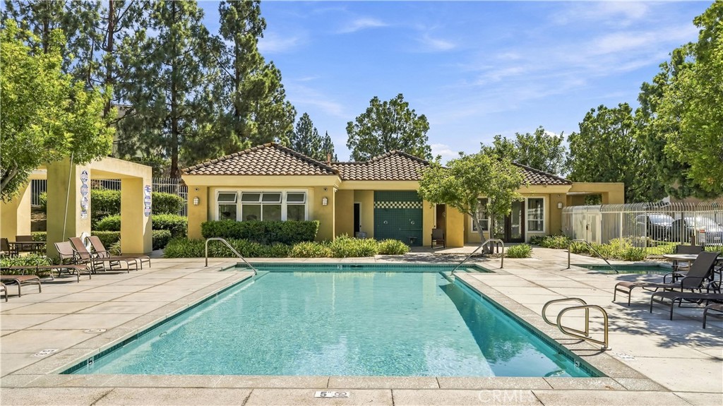 28564 Sorano, Lake Forest CA 92679 - photo 30