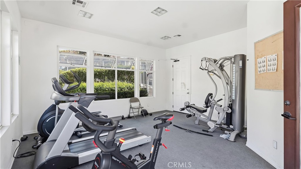 28564 Sorano, Lake Forest CA 92679 - photo 32