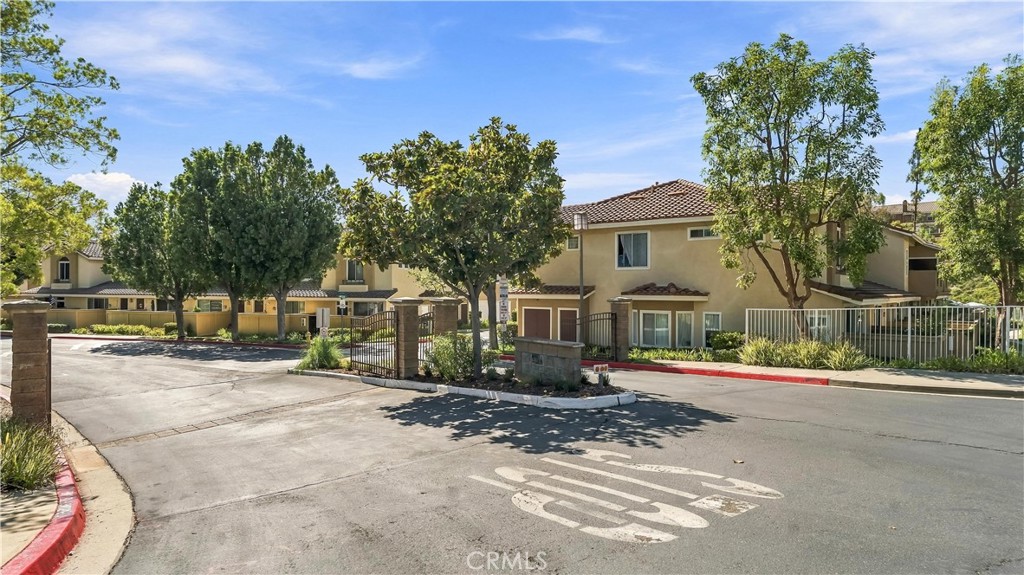 28564 Sorano, Lake Forest CA 92679 - photo 34