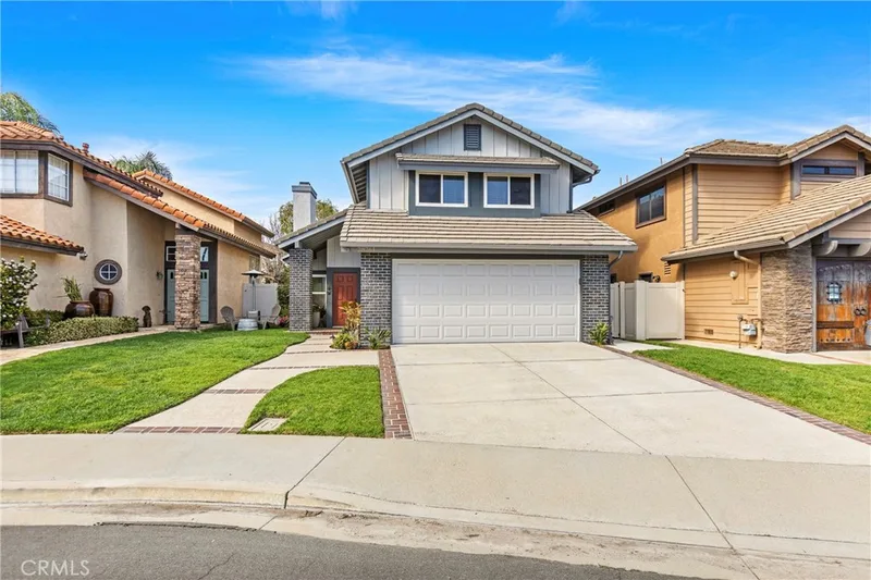 28761 Vista Saddleback, Lake Forest, CA 92679