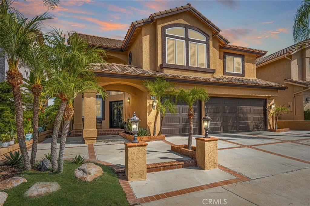29 Calabria, Lake Forest CA 92610 - photo 1