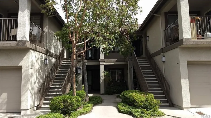 291 Chaumont Circle, Lake Forest