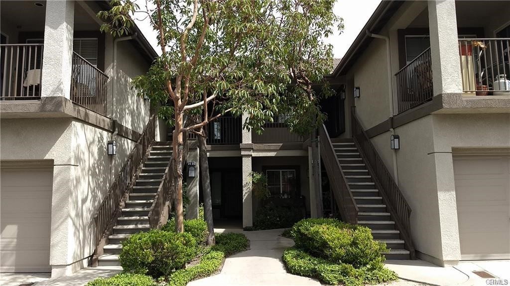 291 Chaumont Circle, Lake Forest CA 92610 - photo 1
