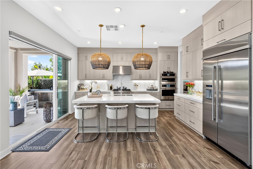 Kitchen - 291 Fremont, Lake Forest CA 92630 - photo 8