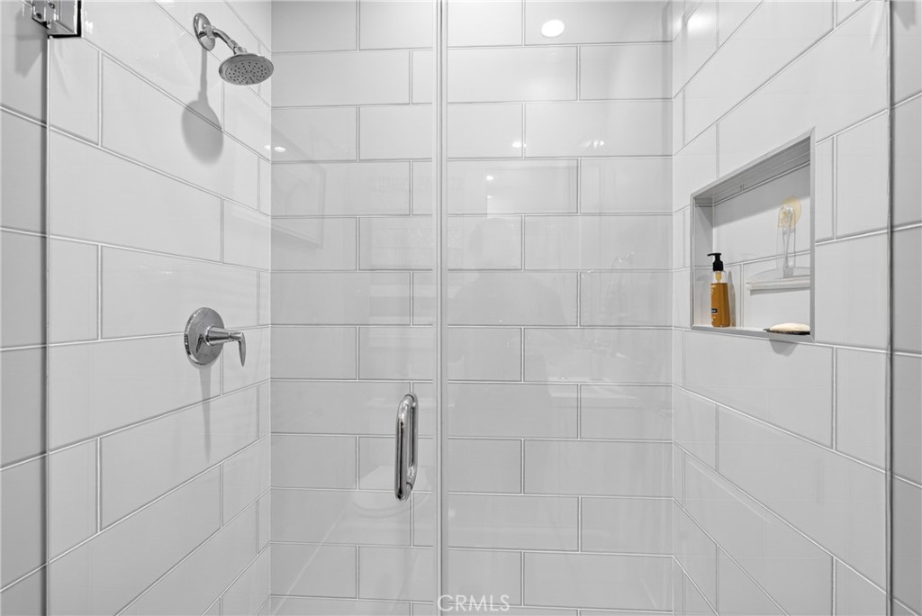 Downstairs Shower - 291 Fremont, Lake Forest CA 92630 - photo 32