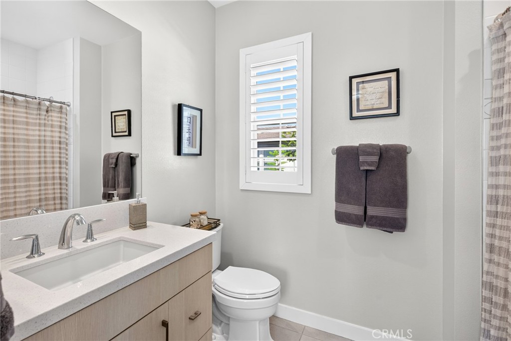 Upstairs Bathroom - 291 Fremont, Lake Forest CA 92630 - photo 40