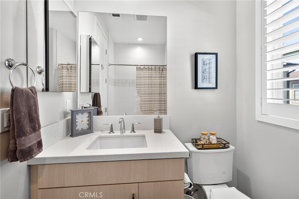Upstairs Bathroom - 291 Fremont, Lake Forest CA 92630 - photo 41