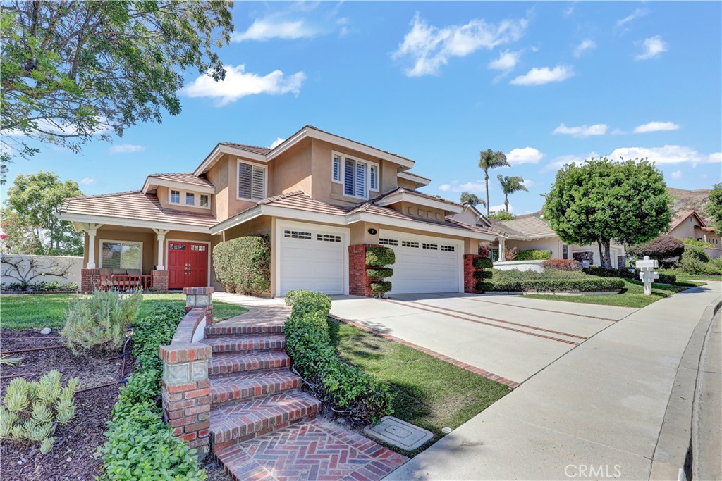 Custom Landscaped Rare Large Private Lot - 3 Alonda, Lake Forest CA 92610 - photo 1