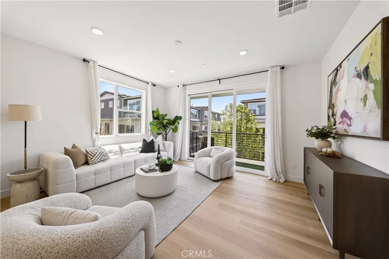 303 Carmona, Lake Forest, CA 92630