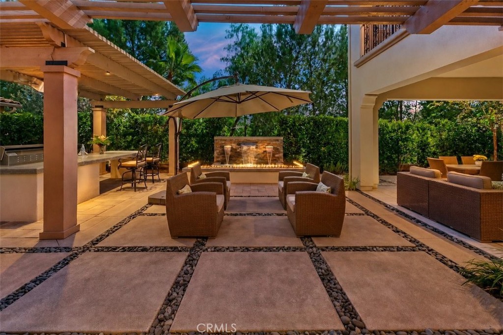 32 Hyacinth, Lake Forest CA 92630 - photo 2