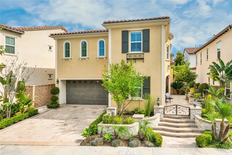 32 Lark, Lake Forest, CA 92630