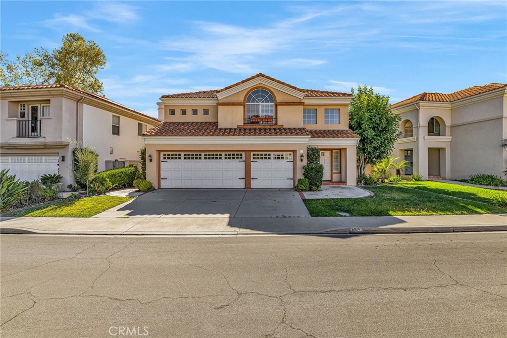 32 Salinas, Lake Forest CA 92610 - photo 1