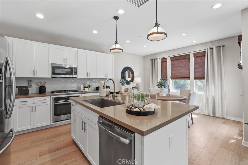 33 Fuchsia, Lake Forest CA 92630 - photo 5