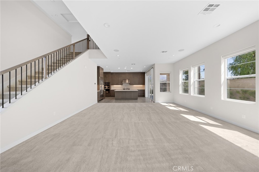 370 Brackens, Lake Forest CA 92630 - photo 5