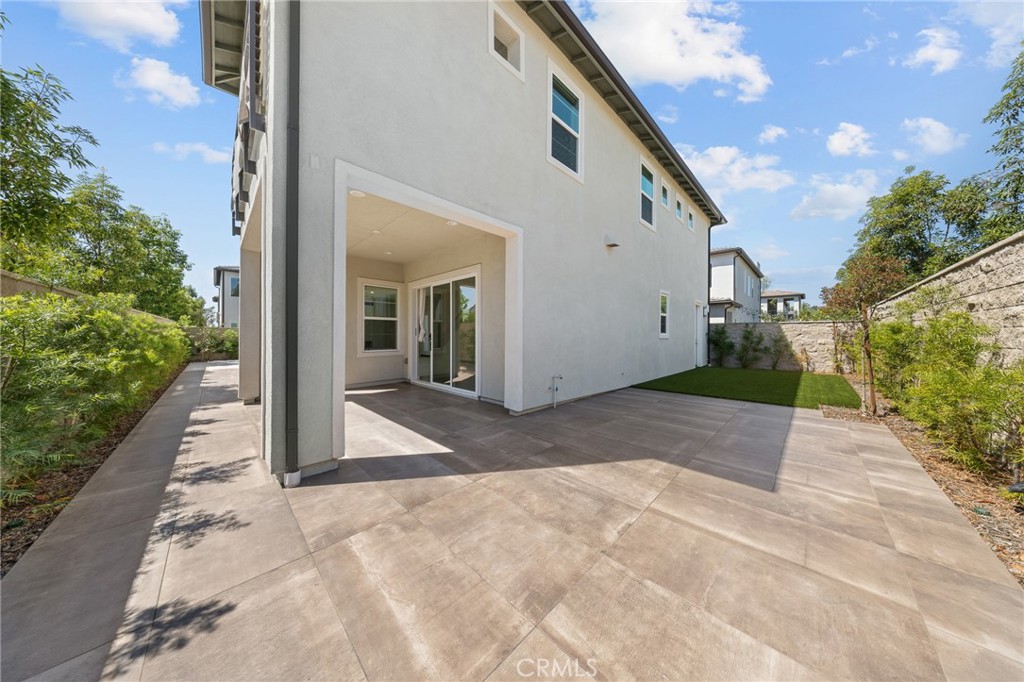 370 Brackens, Lake Forest CA 92630 - photo 16