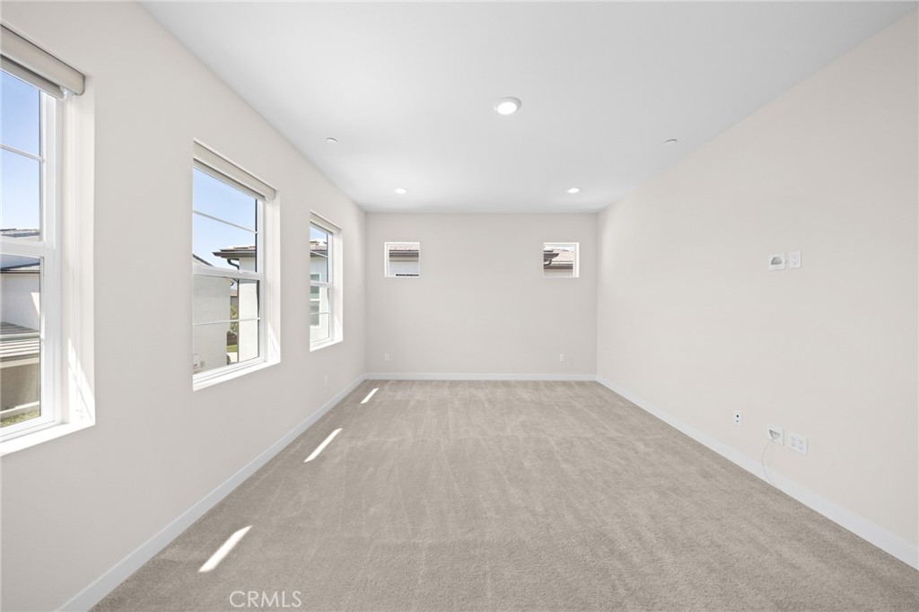 Loft - 370 Brackens, Lake Forest CA 92630 - photo 17