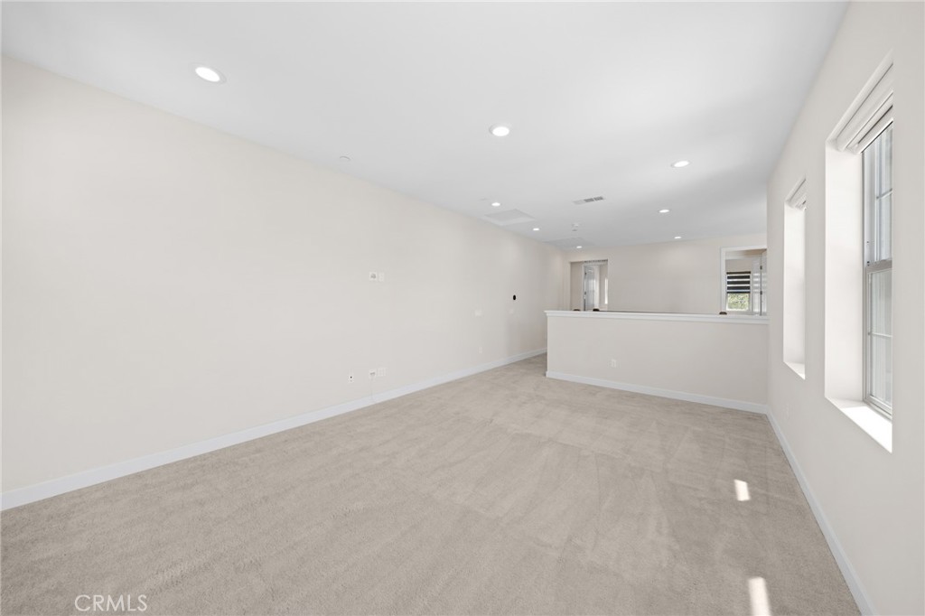 Loft - 370 Brackens, Lake Forest CA 92630 - photo 18