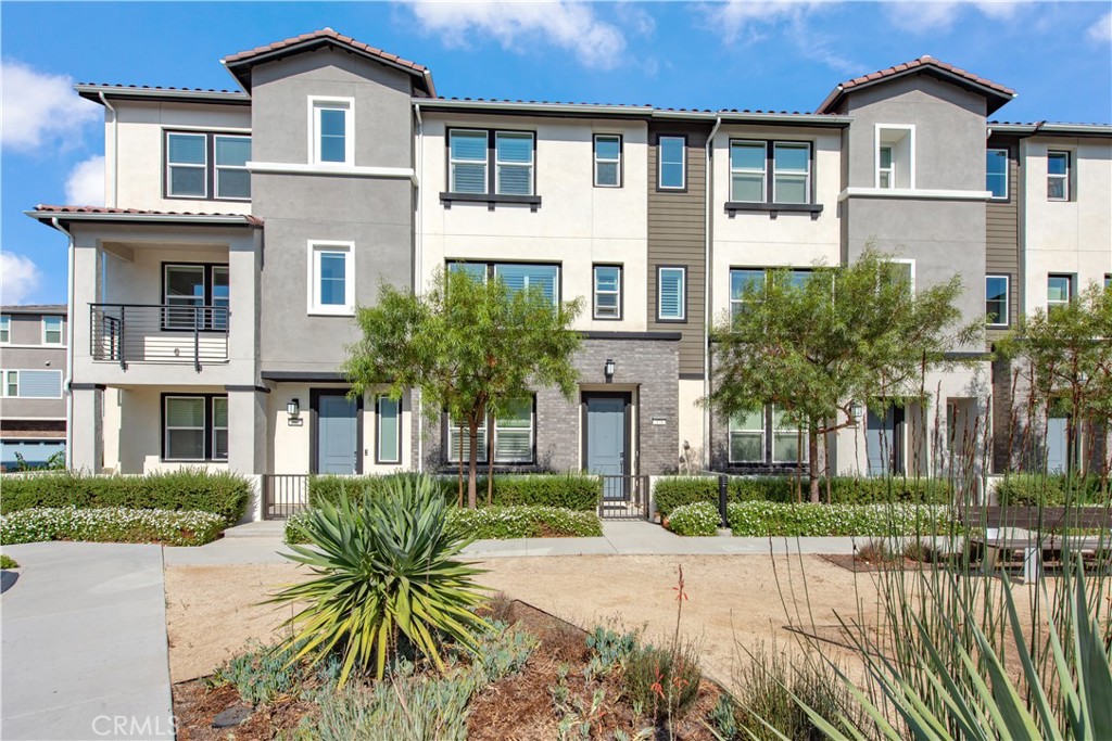 371 Bellver, Lake Forest CA 92630 - photo 1