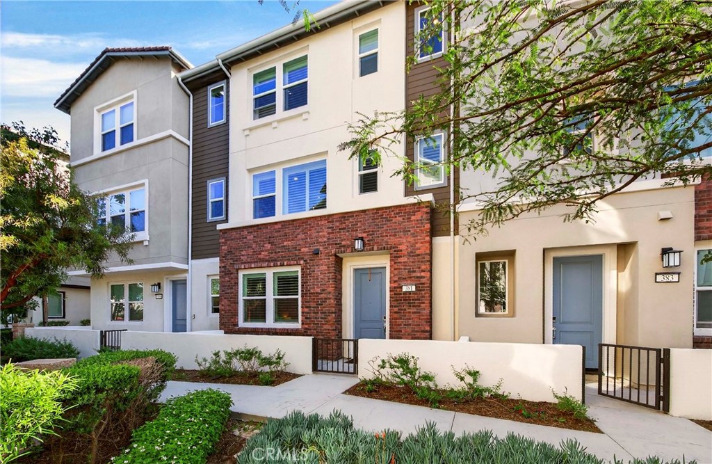 381 Bellver, Lake Forest CA 92630 - photo 1