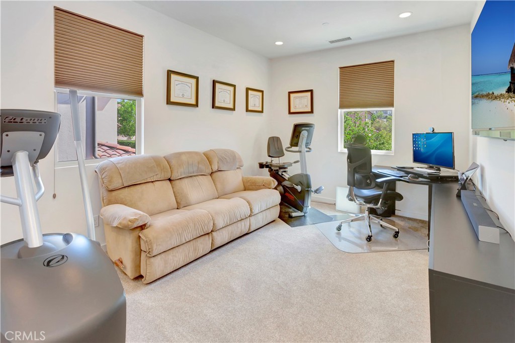 39 Fuchsia, Lake Forest CA 92630 - photo 15