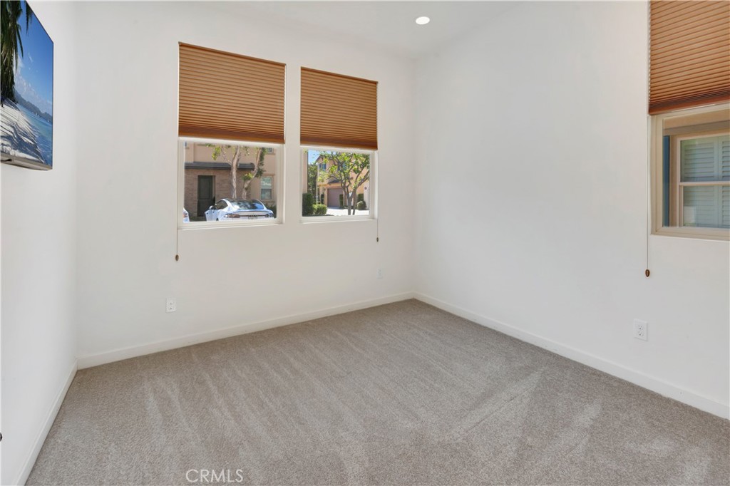 39 Fuchsia, Lake Forest CA 92630 - photo 20