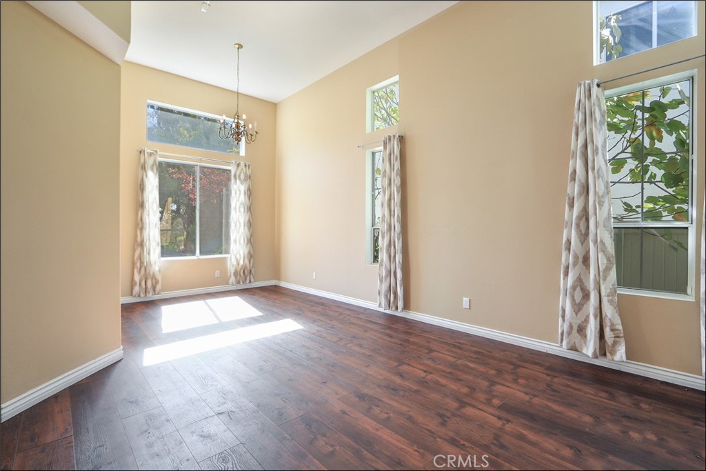 4 Toulon, Lake Forest CA 92610 - photo 3