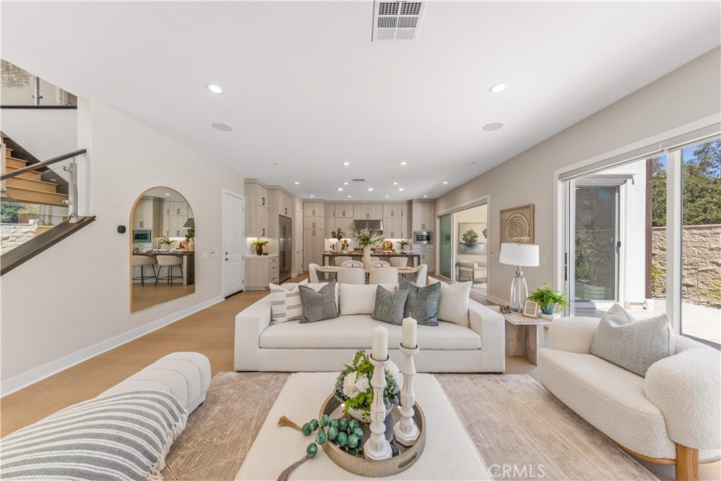 400 Riverbend, Lake Forest CA 92630 - photo 5