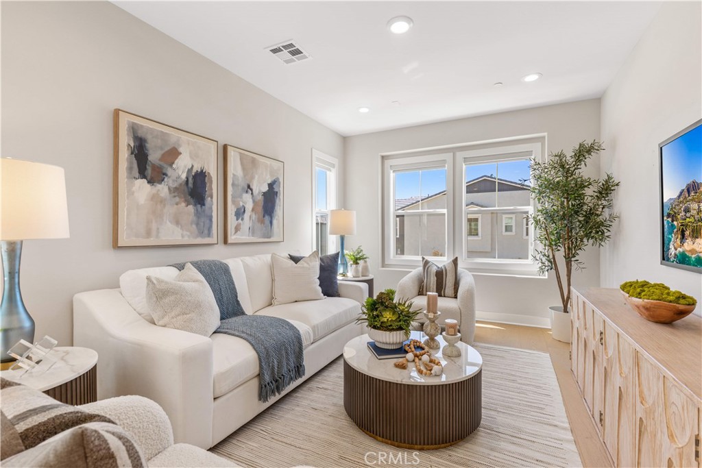 400 Riverbend, Lake Forest CA 92630 - photo 18