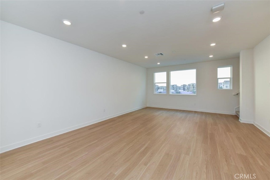 415 Palermo, Lake Forest CA 92630 - photo 10