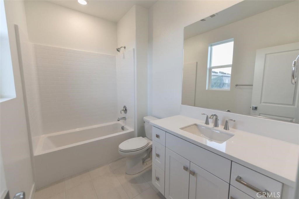 415 Palermo, Lake Forest CA 92630 - photo 20