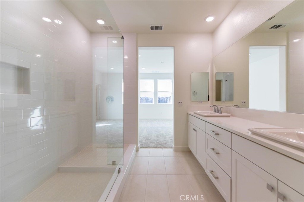 415 Palermo, Lake Forest CA 92630 - photo 41