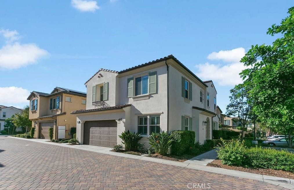 47 Fuchsia, Lake Forest CA 92630 - photo 1