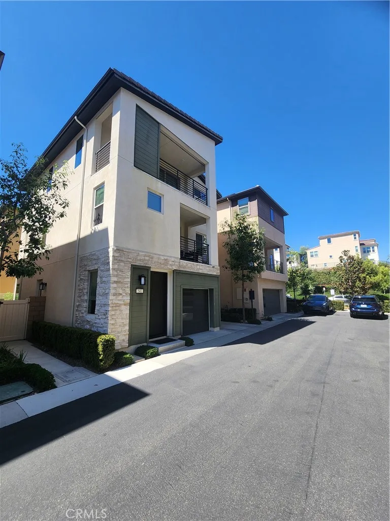 540 Catalonia, Lake Forest, CA 92630