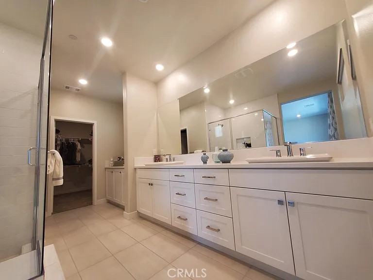 540 Catalonia, Lake Forest CA 92630 - photo 7