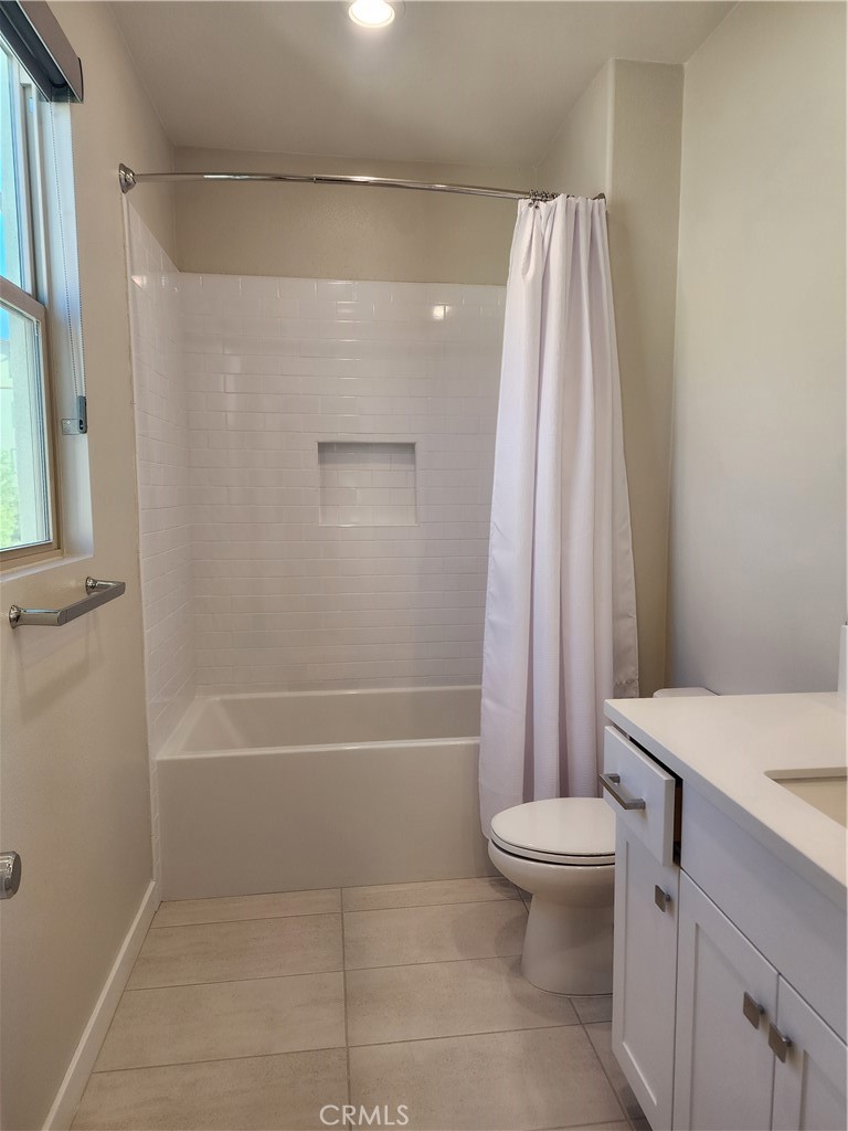540 Catalonia, Lake Forest CA 92630 - photo 21