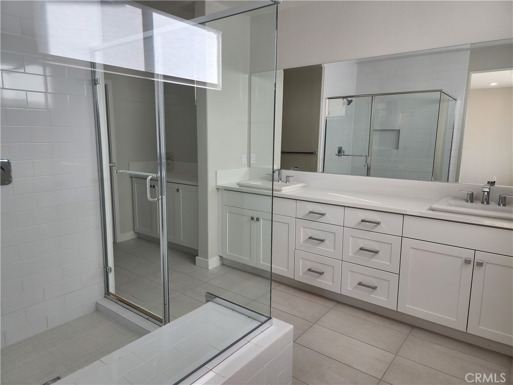 540 Catalonia, Lake Forest CA 92630 - photo 24