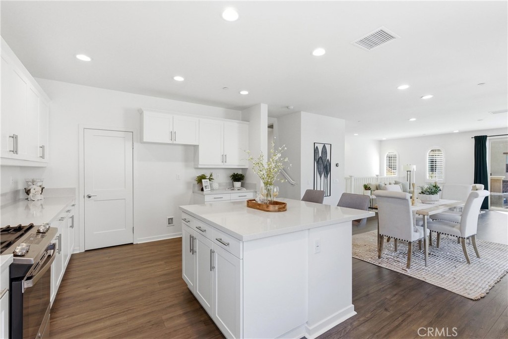 600 Shadowbrook, Lake Forest CA 92610 - photo 8