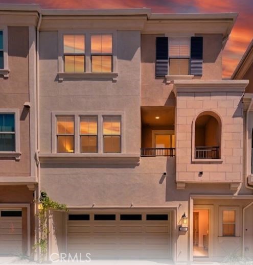 Sunset time from the front of the condo - 606 White Oaks, Lake Forest CA 92610 - photo 1
