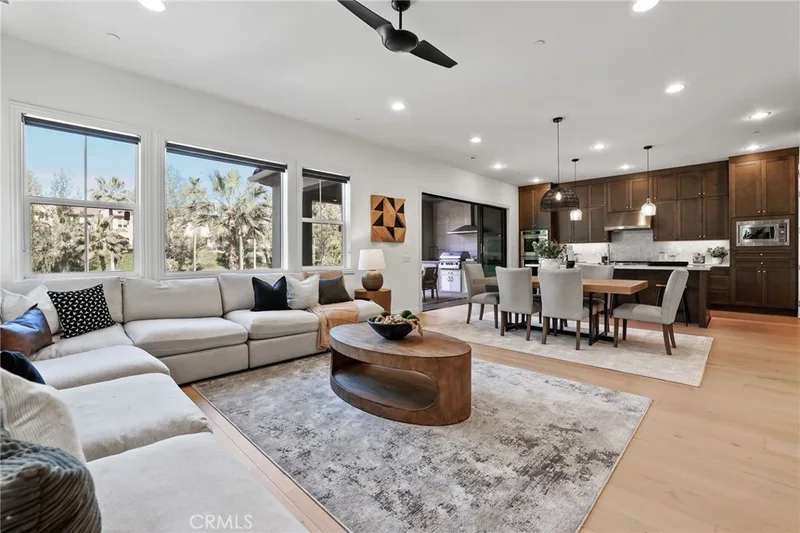 63 Berna, Lake Forest, CA 92630