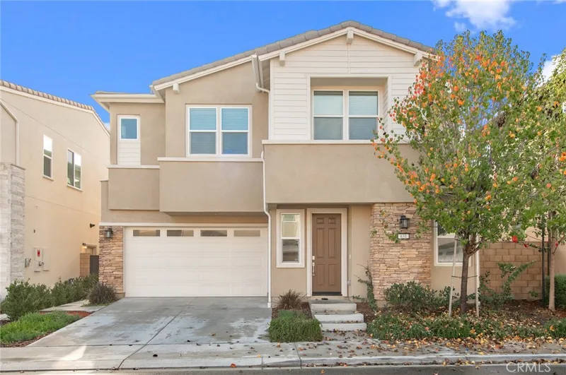 631 Cardona, Lake Forest, CA 92630