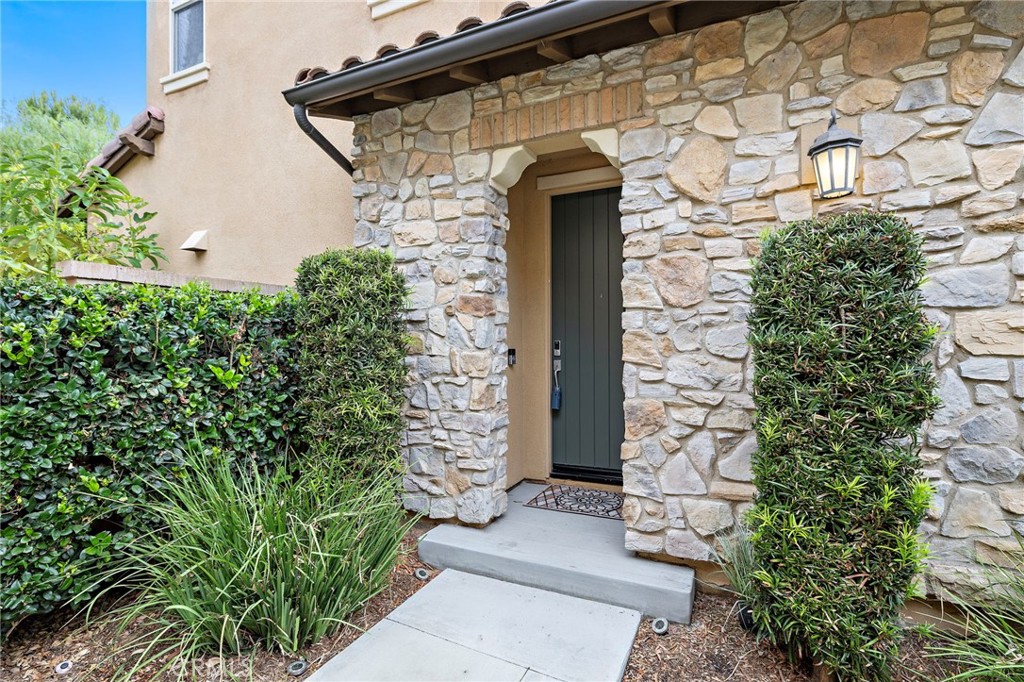 69 Clover, Lake Forest CA 92630 - photo 4