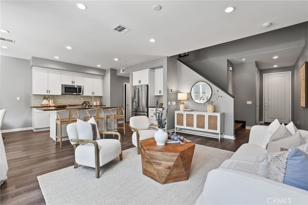 71 Prominence, Lake Forest CA 92630 - photo 1