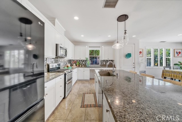 809 El Paseo, Lake Forest CA 92610 - photo 3