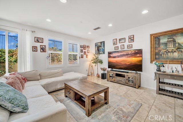 809 El Paseo, Lake Forest CA 92610 - photo 7
