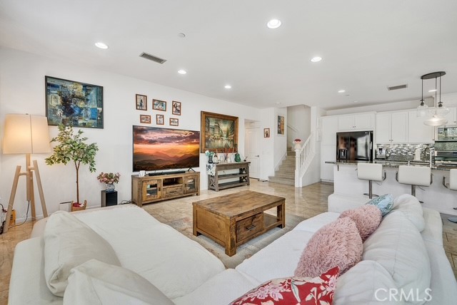 809 El Paseo, Lake Forest CA 92610 - photo 11
